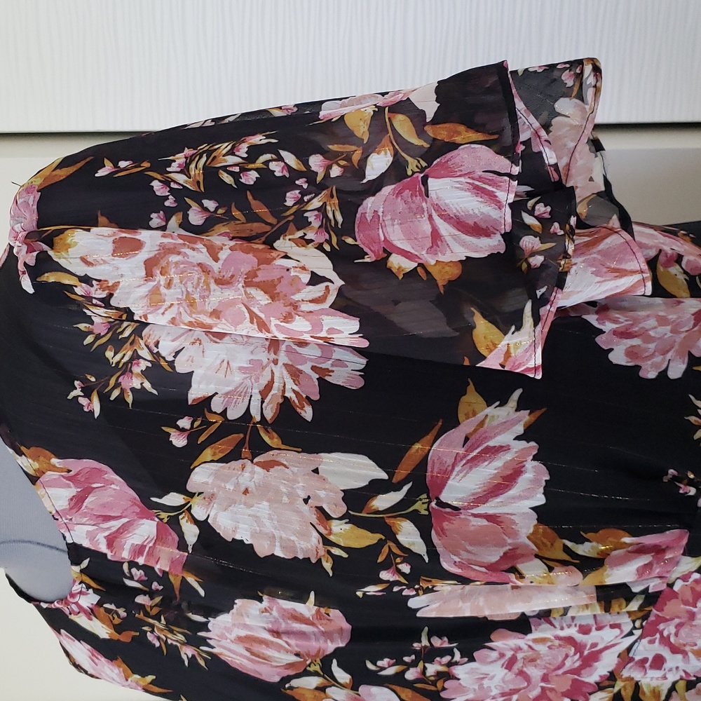 ASTR Floral Print Dress Size 1X - Picture 7 of 10